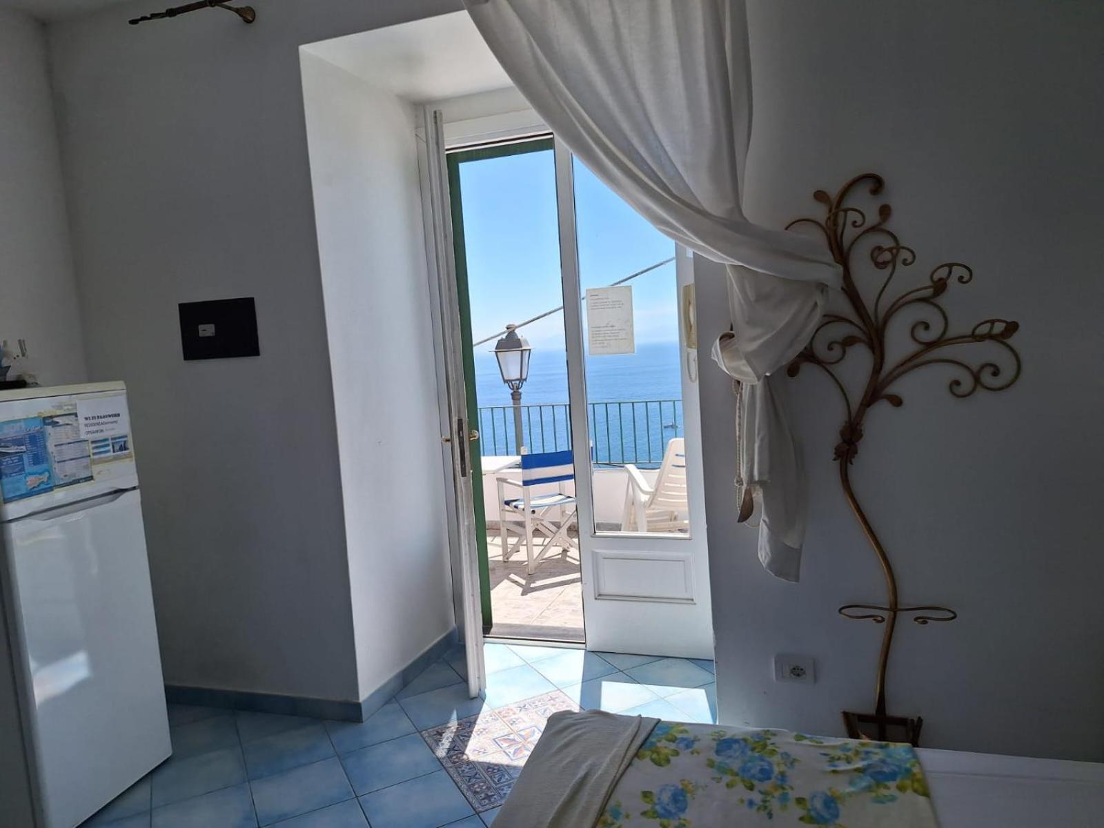 Residenza Gennaro 3*